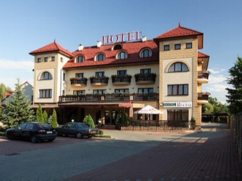 Hotel Ruczaj Краков Экстерьер фото